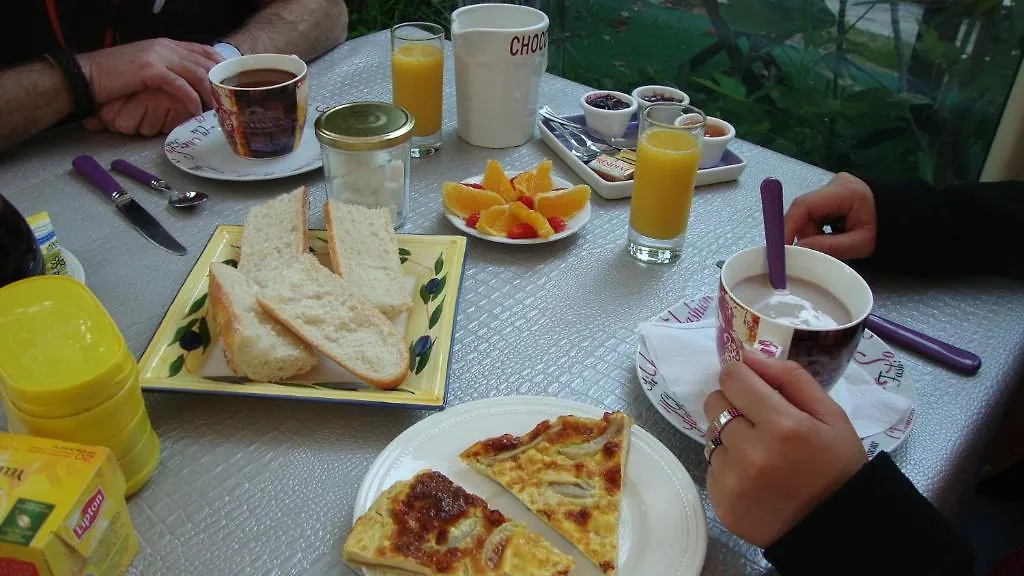 Le Soleil Bleu Bed & Breakfast Frejus